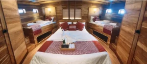 Sasando family cabin on the Angelica phinisi liveaboard in Komodo