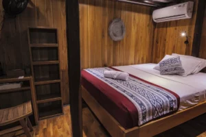 Lower-deck single cabin 11 aboard Amira