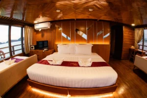 Master cabin with adjustable king bed aboard Neomi Cruise