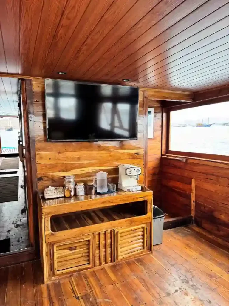 Air-conditioned indoor dining area on Aimar Cruise