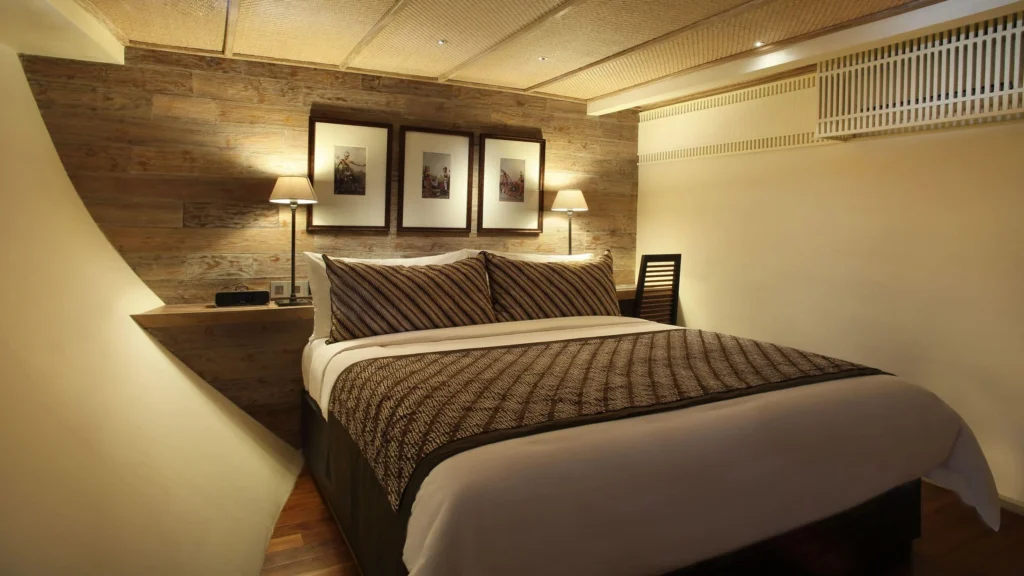 Jawa Suite aboard Alila Purnama