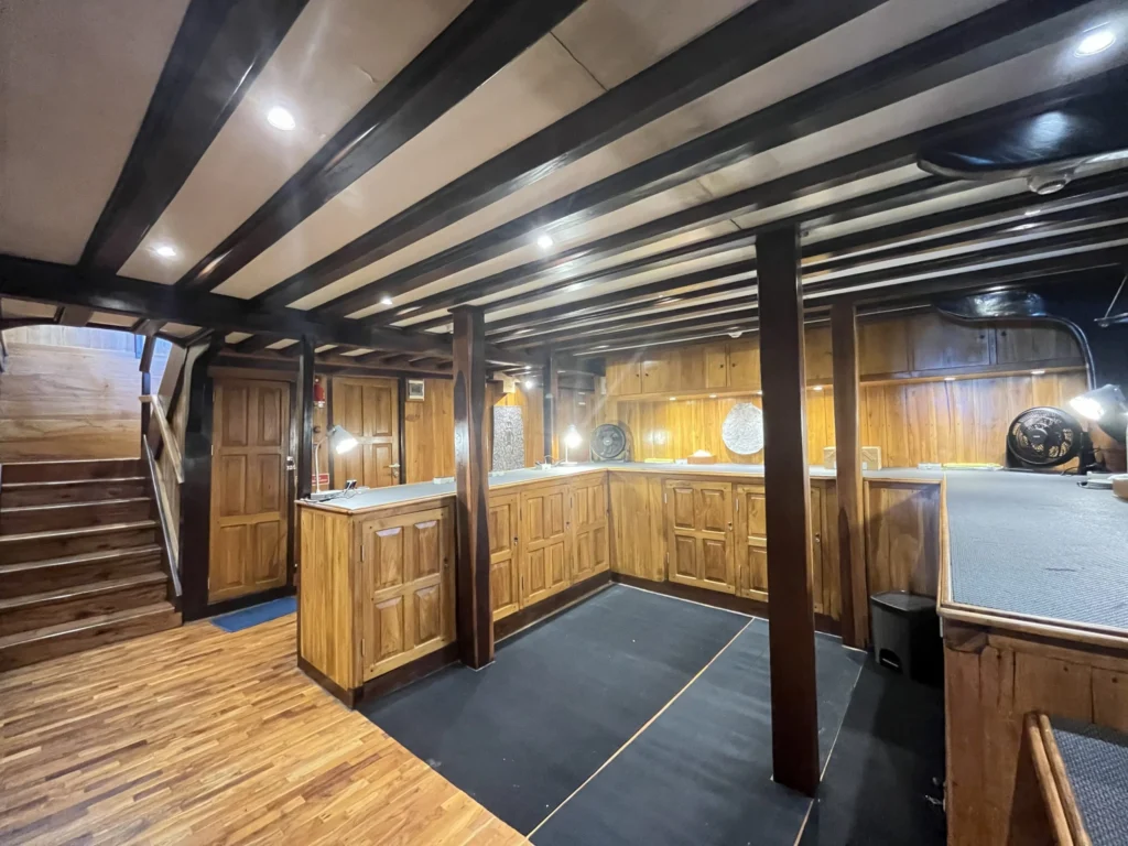 Dive deck area aboard Amira liveaboard