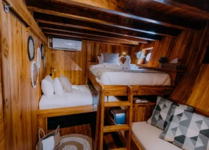 Second official view of an Andamari lower-deck Double Beds Cabin
