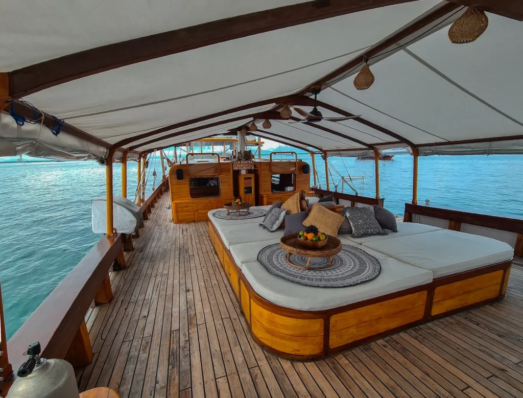 Sheltered main deck aboard Anne Bonny
