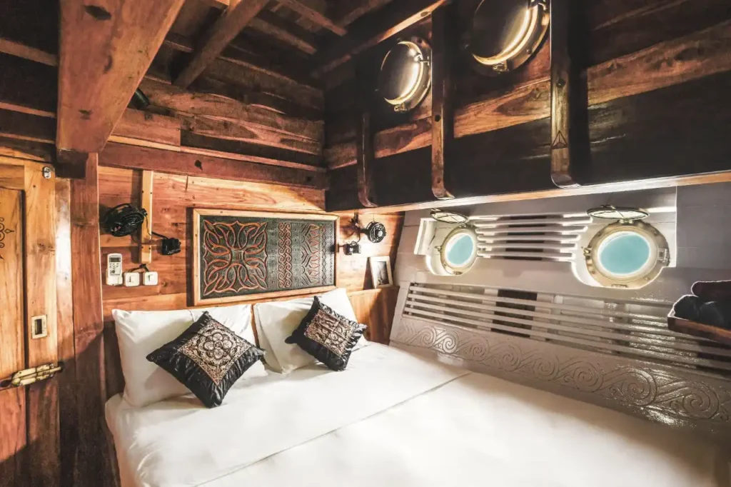 Double-bed cabin aboard Calico Jack