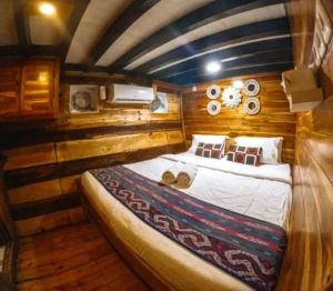 Double-bed superior cabin aboard Carnaby