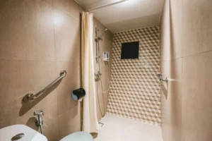 Ensuite bathroom in a Classic cabin on Chakana