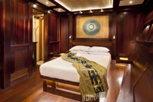 Alternate representative view of a lower-deck guest cabin aboard Dunia Baru