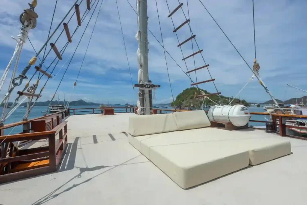 Seating on the Elrora sun deck, used between island stops