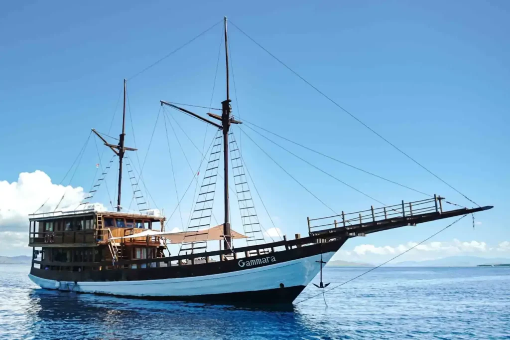 Gammara at anchor off an island in Komodo National Park