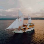Gandiva, a 28.5-metre phinisi for twelve guests, in Komodo National Park