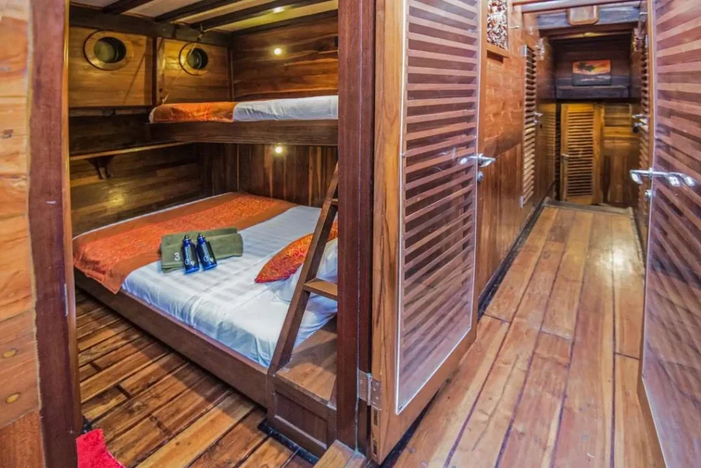 Ilike Superior Cabin aboard Ilike