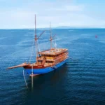 Jeeva Samudera luxury phinisi sailing in Indonesia