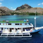Jessie phinisi exterior in Komodo National Park
