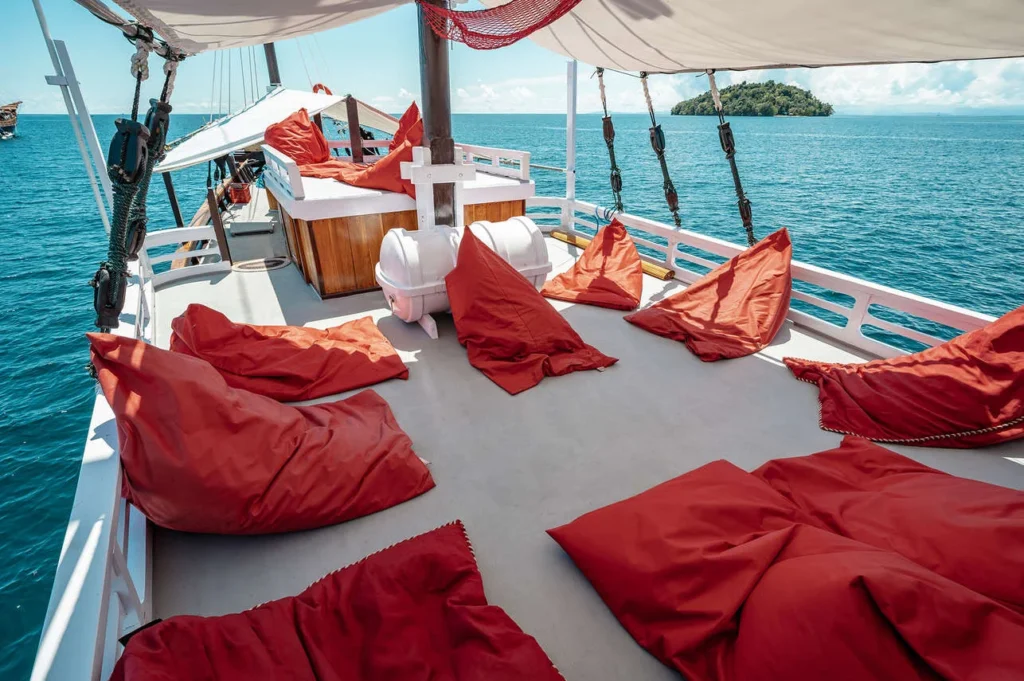 Outdoor lounge aboard Kira Kira