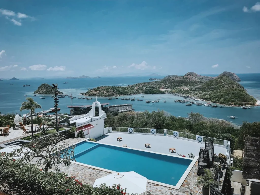 La Cecile Hotel and Cafe Komodo – Photo6327567535725194257 1