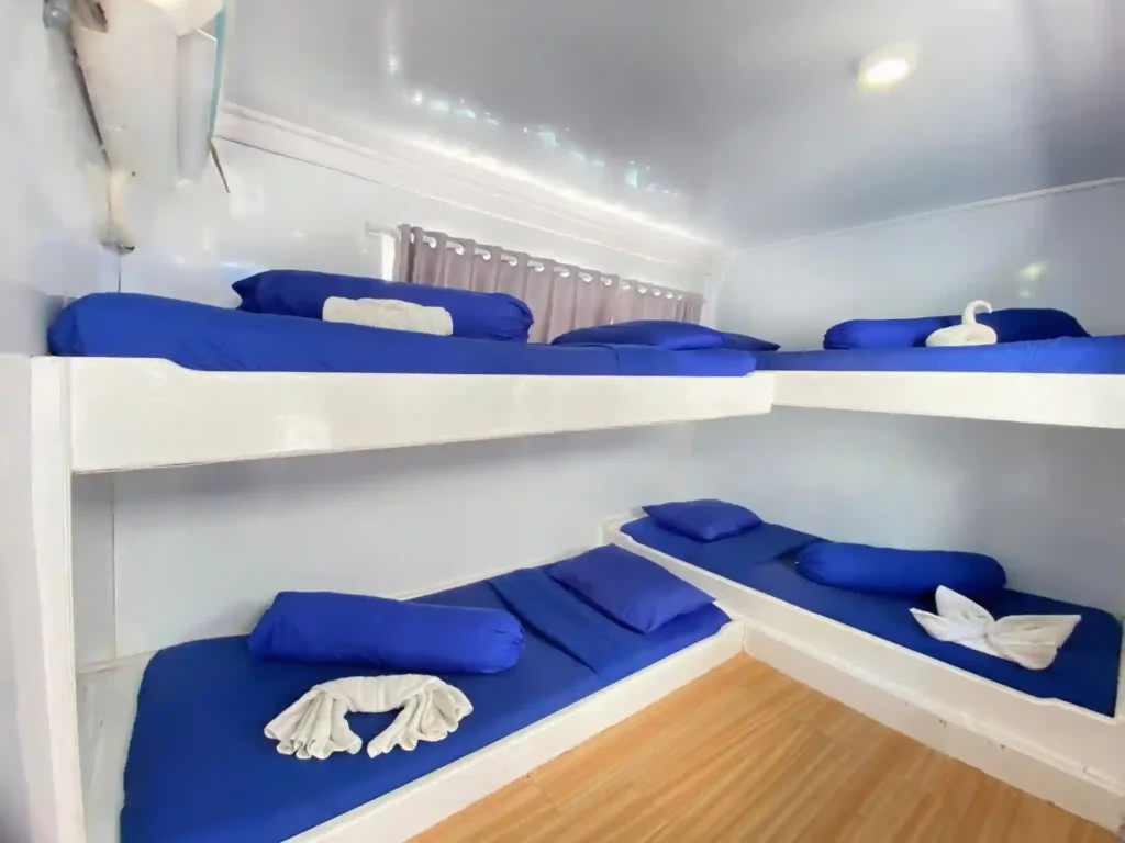 Sharing Cabin 1 aboard La Dyana phinisi