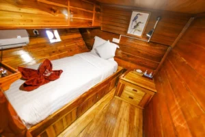 Single cabin aboard Lady Denok, view 17