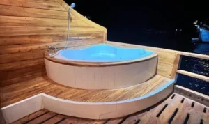 Private jacuzzi of a Suite Ocean View cabin aboard Lady Grace
