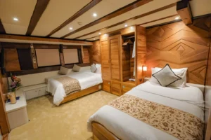 Second view of Lobster twin guest cabin aboard Lamima
