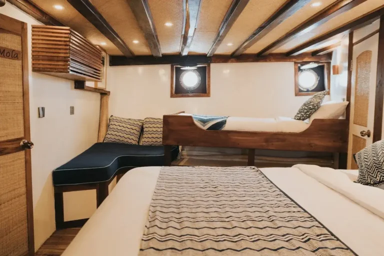 Mola-Mola VIP cabin interior aboard Magia II
