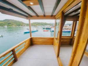 Private balcony of a Master Ocean cabin aboard Maheswari