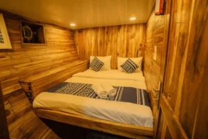 Double cabin 4 on the lower deck of Maipa Deapati