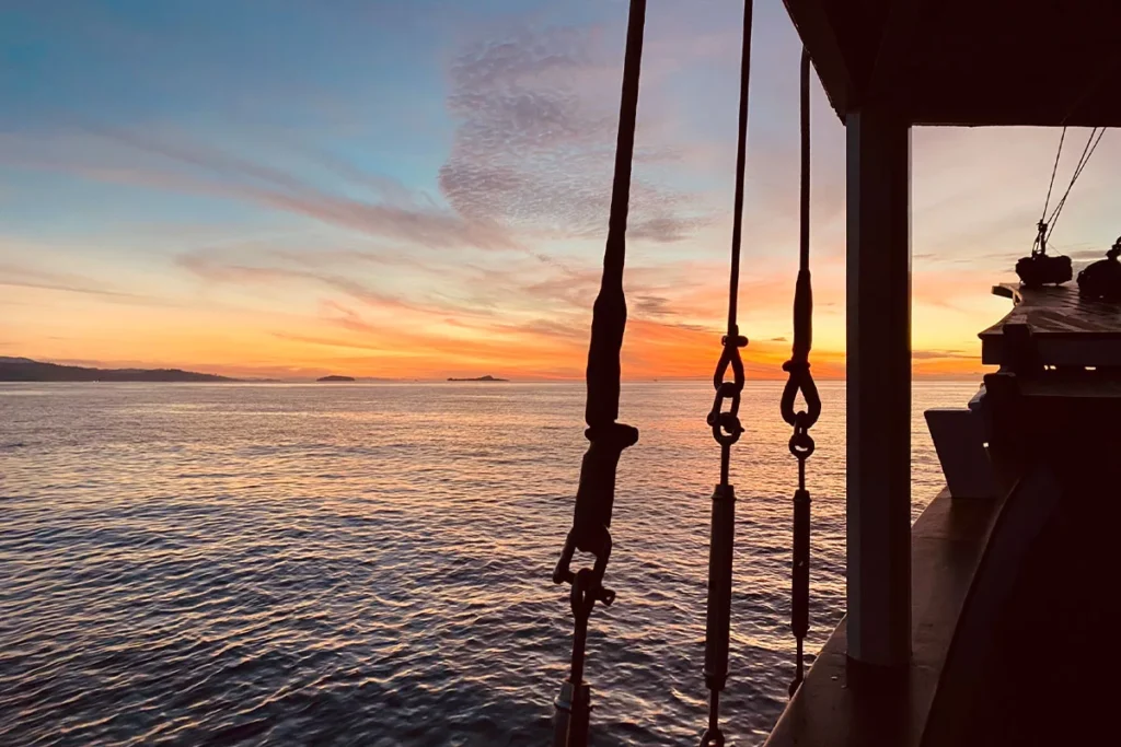 Rigging view from the Mikumba Dua deck at sunset