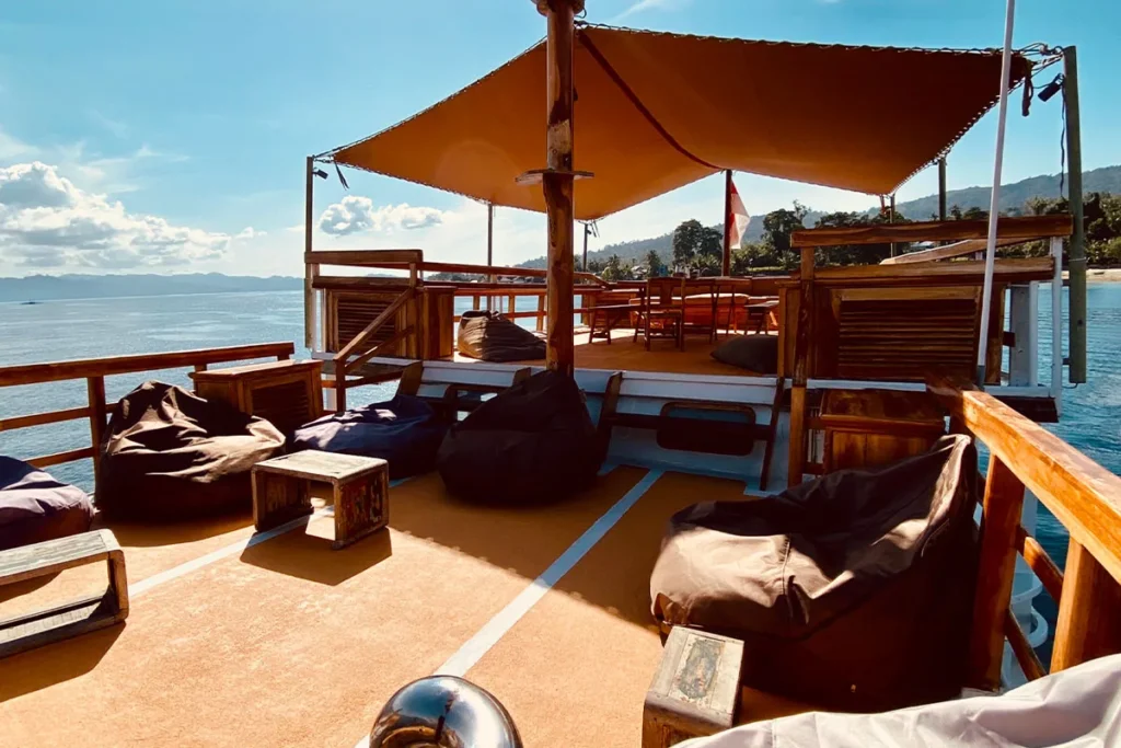 Upper sun deck aboard Mikumba Dua
