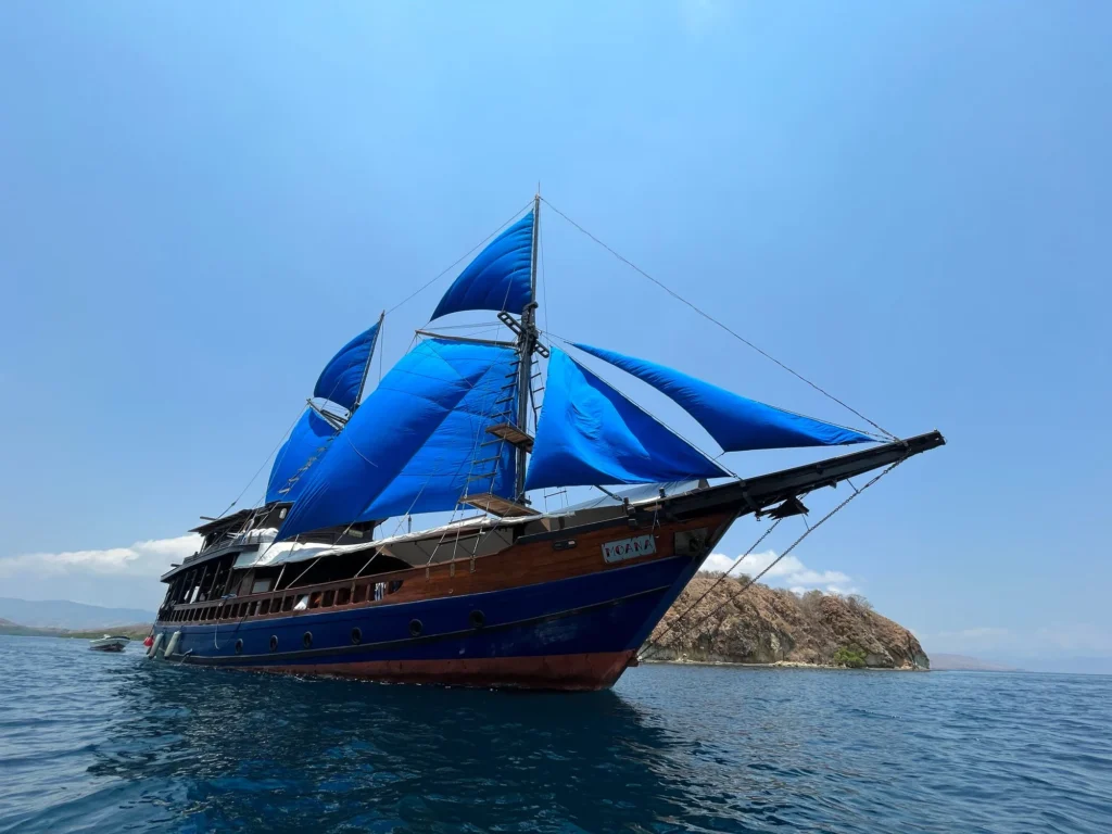 The Moana phinisi schooner anchored in Komodo National Park