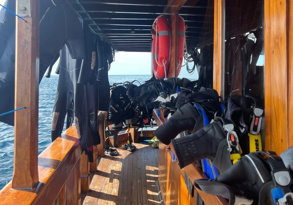 Dive platform and entry point aboard Moana Cruising