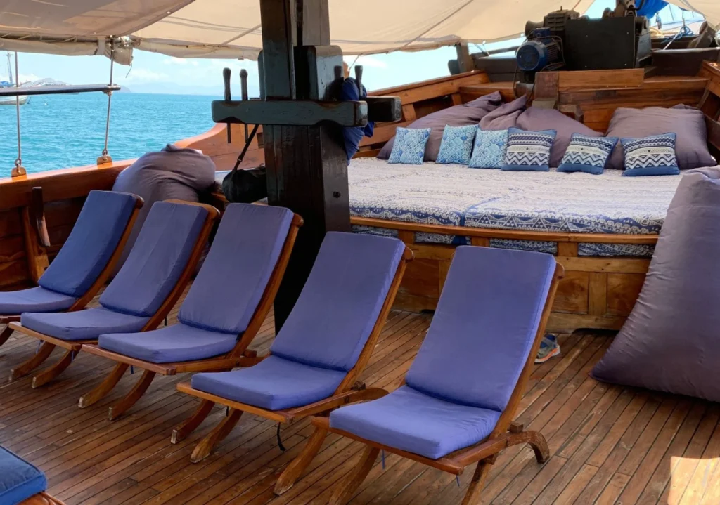 Open sun deck aboard the Moana Cruising phinisi