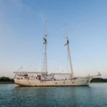 Mutiara Laut phinisi liveaboard, ext profile