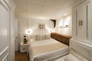 Mutiara Laut forward lower-deck cabin