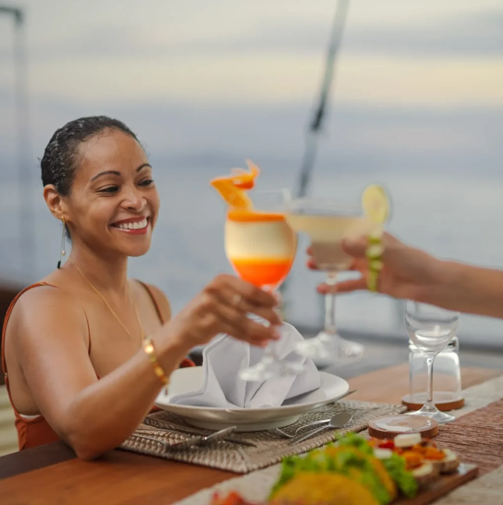 Alfresco dining on the foredeck of Nataraja