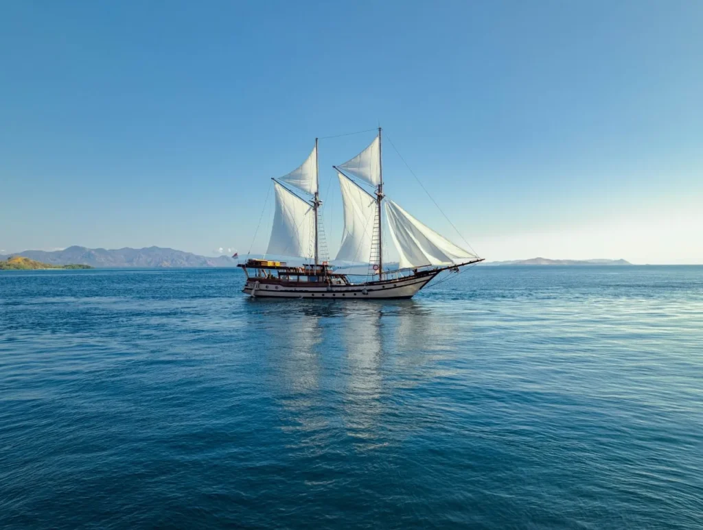 Nataraja phinisi under sail in eastern Indonesia