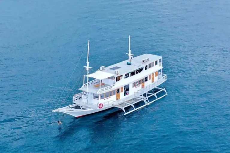 New IJC phinisi exterior in Komodo National Park