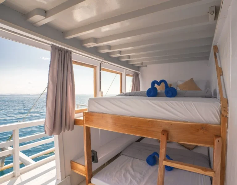 Second view of the Shared Cabin aboard New IJC