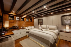 Prana by Atzaro Misool suite