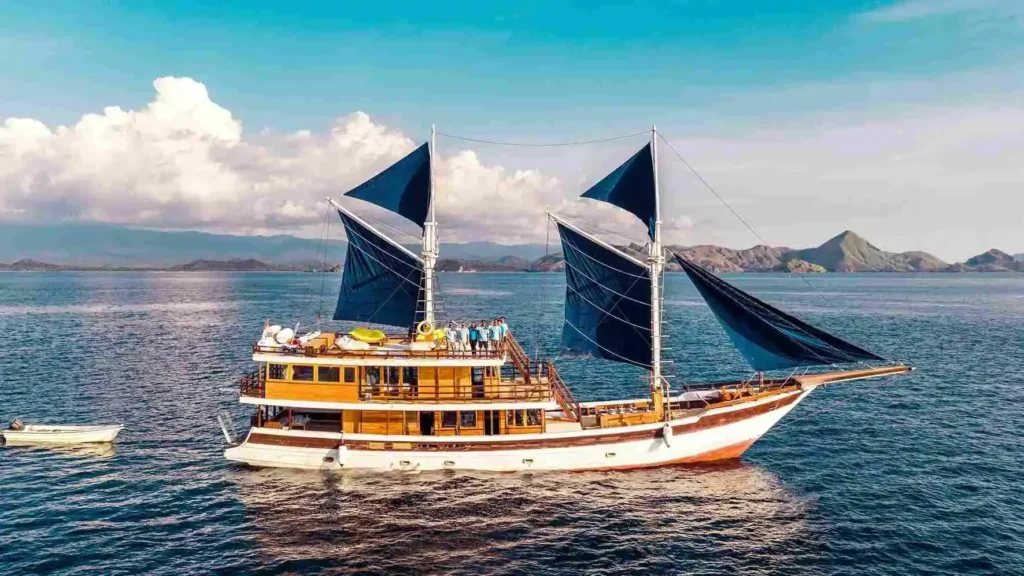 Revfiero phinisi exterior in Komodo waters