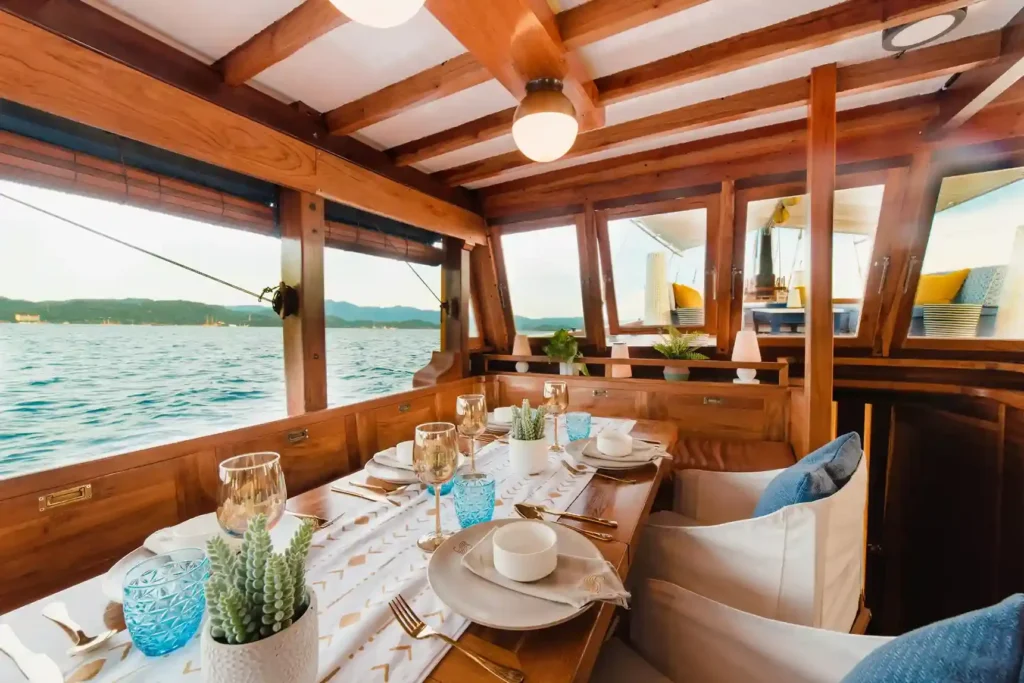 Dining area aboard Samara 2 phinisi