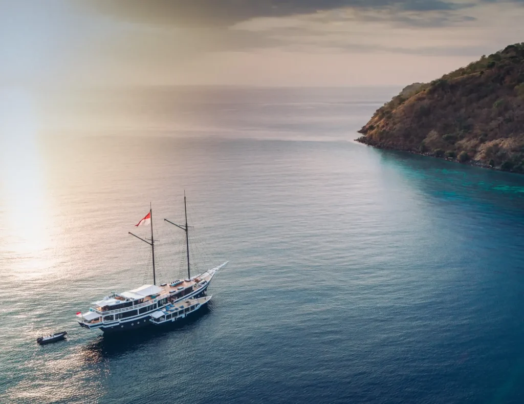 Scubaspa Zen phinisi at anchor in Indonesia