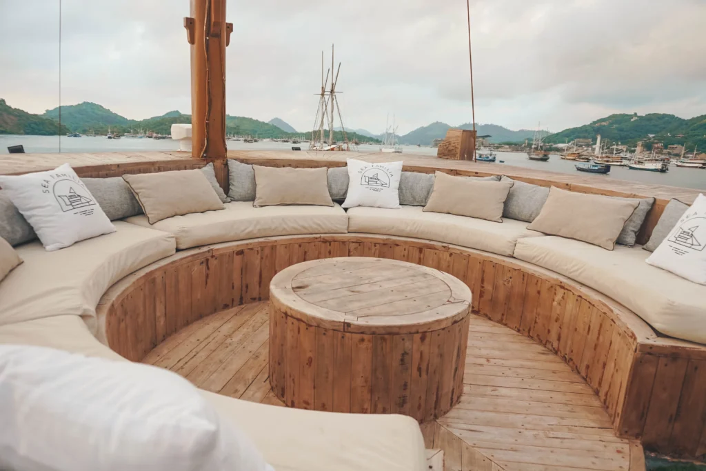 Sundeck aboard Sea Familia 1