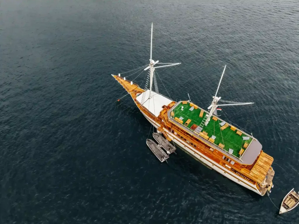 Side profile of Seven Angel showing the 48.5-metre hull and two masts