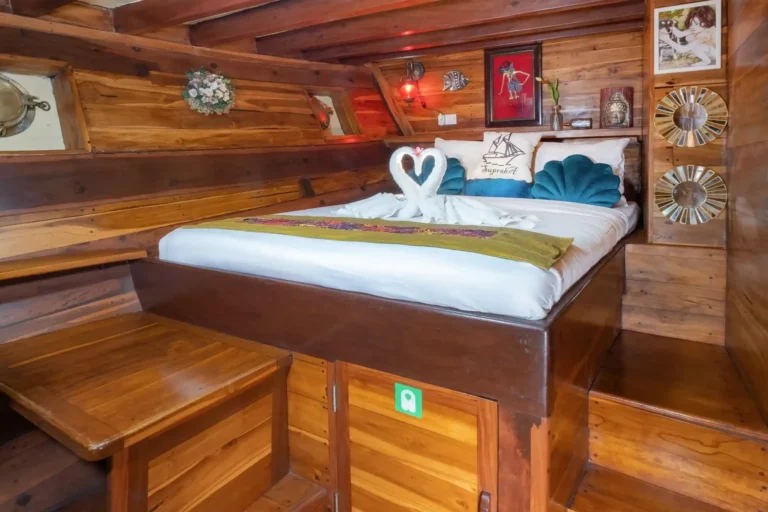Interior of the Arjuna Cabin aboard Supraba phinisi
