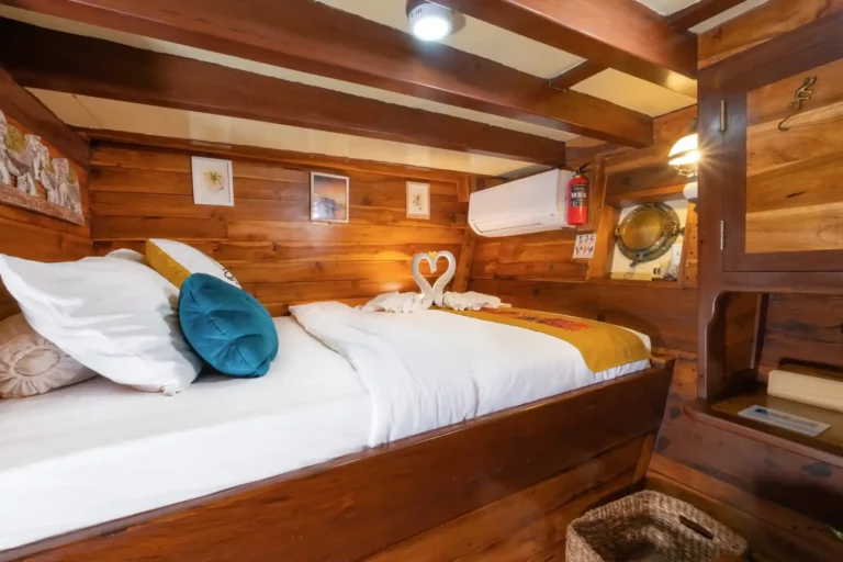 Interior of the Yudhistira Cabin aboard Supraba phinisi