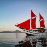Supraba liveaboard sailing through eastern Indonesian waters
