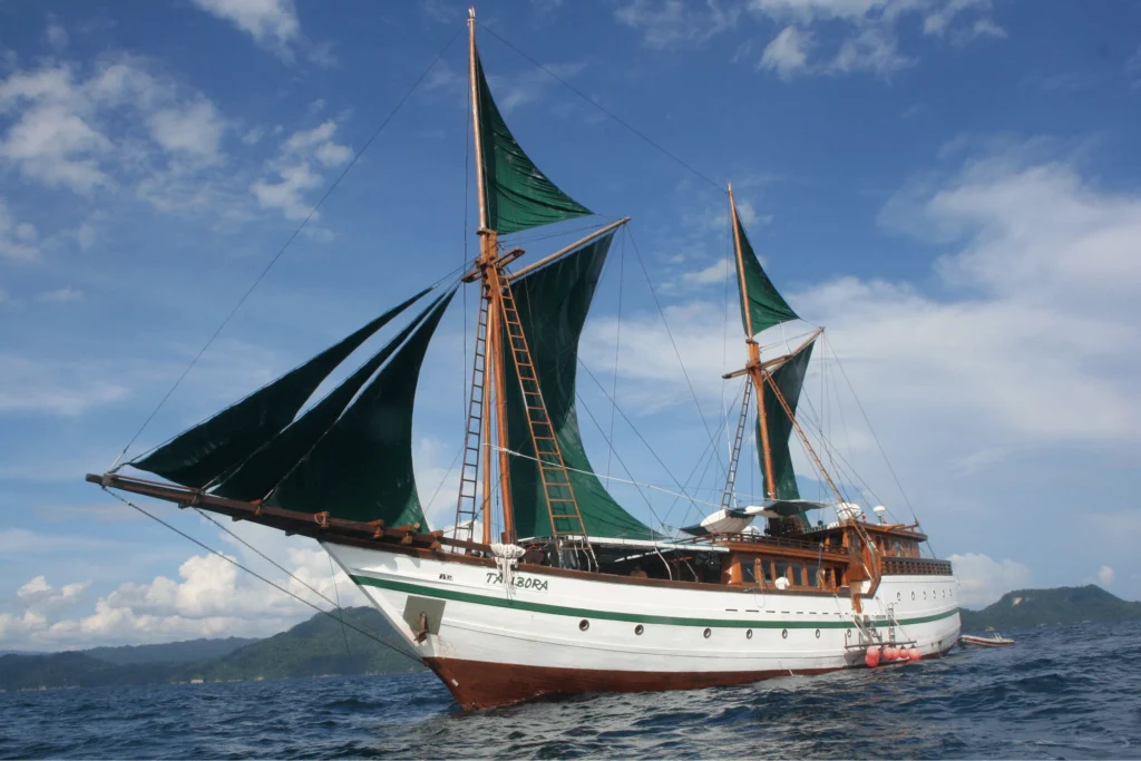 The two-masted Tambora phinisi in Indonesian waters