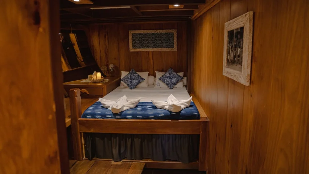 Banda and Flores cabin layout aboard Teman liveaboard
