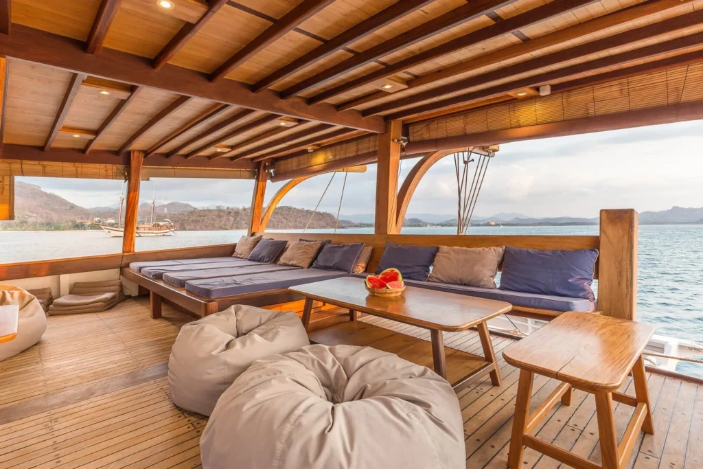 Covered outdoor lounge aboard Teman Liveaboard